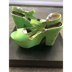 Michael Antonio Chunky Platform Sandals sz 8.5